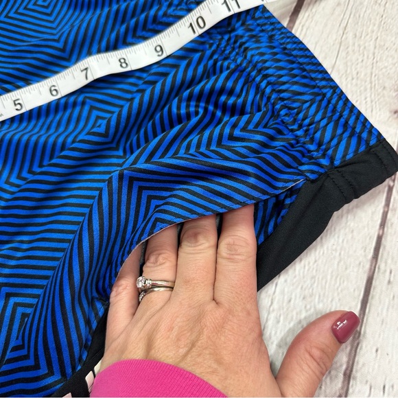 Under Armour youth L Geometric Blue Black Athletic loose fit Shorts streetwear - Picture 5 of 9